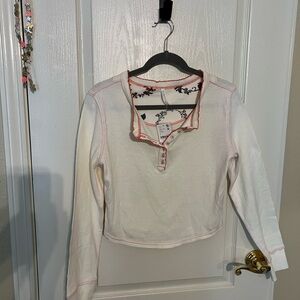 Intimately By Free People Ivory Henley With Red Trim Navy Print Size L NWT
